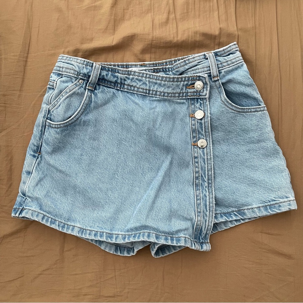 Zara Light Blue Denim Shorts